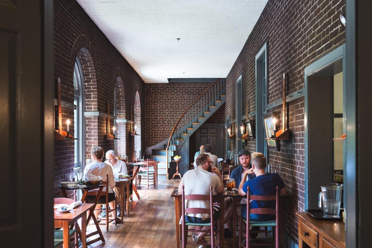 Shaker Village Of Pleasant Hill Locanda