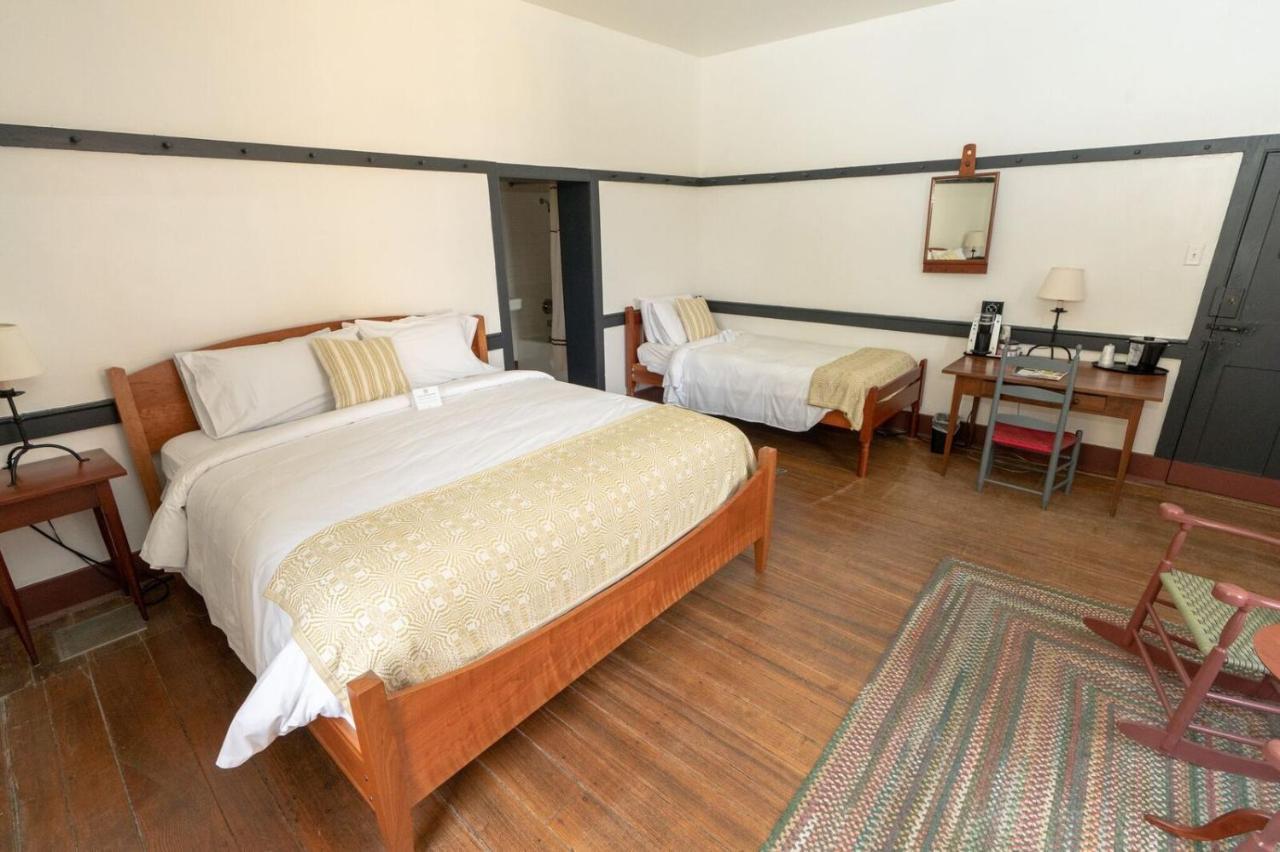 Shaker Village Of Pleasant Hill Locanda